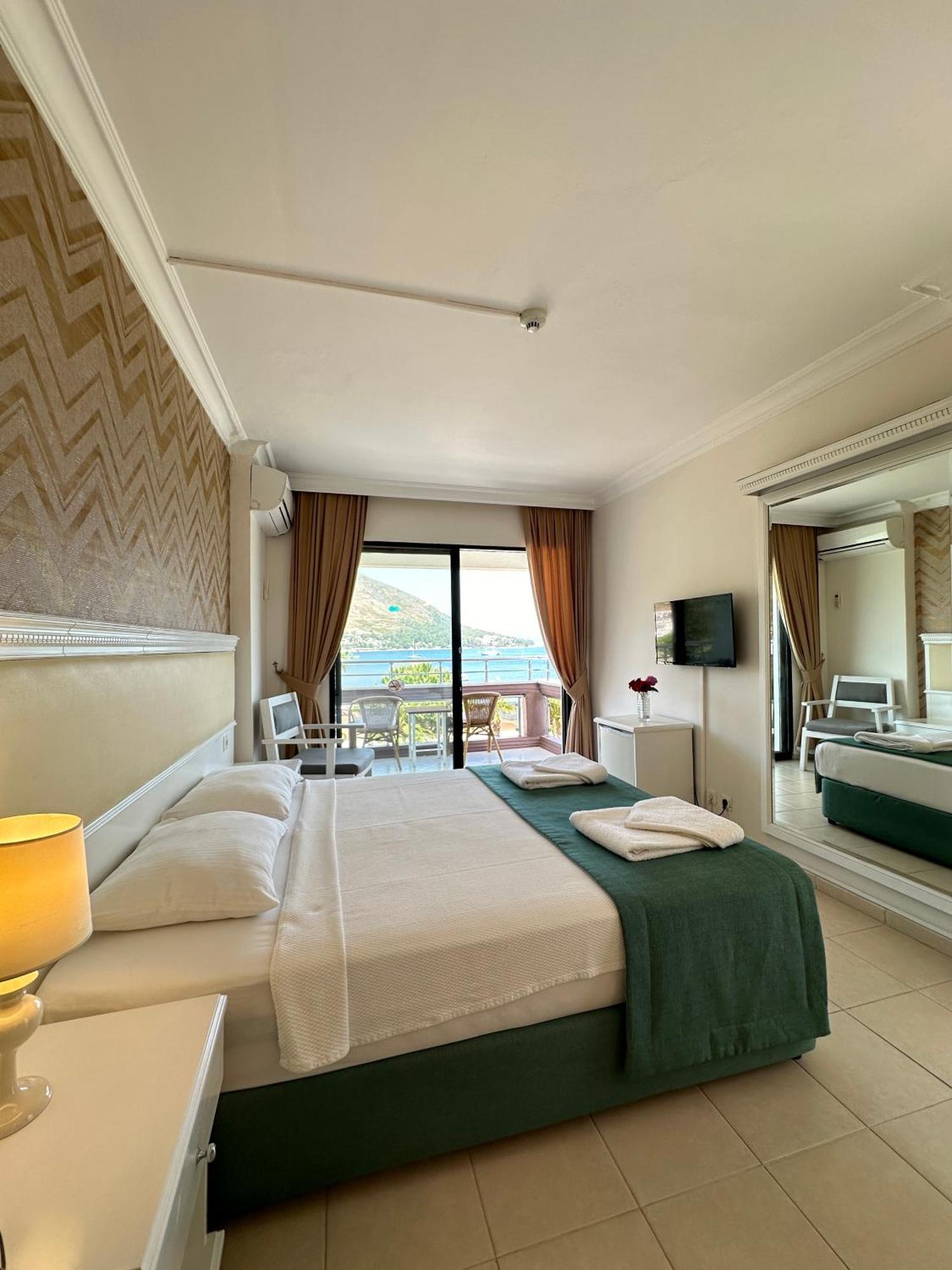 Hotel Chateau De Ville Marmaris Eksteriør bilde